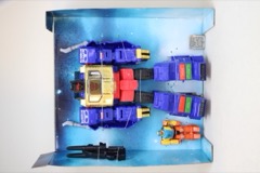 Hasbro Transformers Age of the Primes Leader G2 Universe Grimlock and Autobot Wheelie