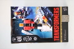 Hasbro Transformers Age of the Primes Deluxe Aerialbot Slingshot