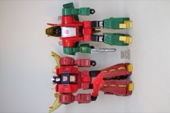 Hasbro Transformers Age of the Primes Leader G2 Universe Dinobot Snarl and G2 Universe Dinobot Slug