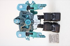 Hasbro Transformers Age of the Primes Deluxe The Thirteen Micronus Prime