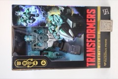 Hasbro Transformers Age of the Primes Deluxe The Thirteen Micronus Prime