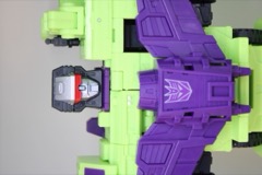 Hasbro Transformers Studio Series 86 Devastator