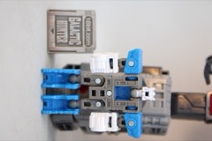 Hasbro Transformers Studio Series 86 Voyager Autobot Blaster & Eject Action Figure