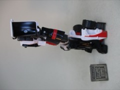 Hasbro Transformers Generations Legacy Velocitron Speedia 500 Collection Decepticon Crasher