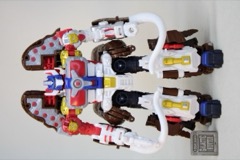 Hasbro Transformers Age of the Primes Leader Maximal Big Convoy