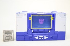 Hasbro Transformers Studio Series 86 Soundwave with Buzzsaw, Laserbeak, and Ravage