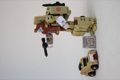 Hasbro Transformers Retro G1 Deluxe Outback