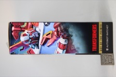 Hasbro Transformers Age of the Primes Deluxe Autobot Ratchet