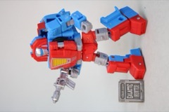 Hasbro Transformers Retro G1 Deluxe Gears