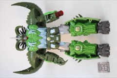 Hasbro Transformers Age of the Primes Leader The Thirteen Liege Maximo