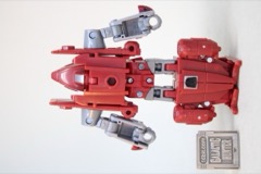 Hasbro Transformers Age of the Primes Deluxe Powerglide