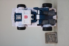 Hasbro Transformers Age of the Primes Tailgate