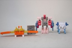 Transformers Collaborative Generation One Reissue Blaster, KP Glit, KP Sundor, KP Rosanna Action Figure