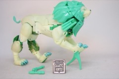Transformers New Legends Glow-in-the-Dark Green Lio Convoy Action Figure