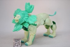 Transformers New Legends Glow-in-the-Dark Green Lio Convoy Action Figure
