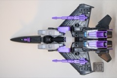 Hasbro Transformers Studio Series 86 Voyager Skywarp Action Figure