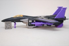 Hasbro Transformers Studio Series 86 Voyager Skywarp Action Figure