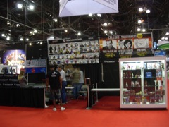 New York Comic Con 2011 - Bif Bang Pow! - Entertainment Earth - Toys R Us